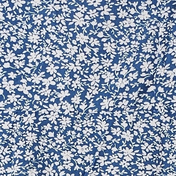 Women's Short-Sleeve Casual Lightweight Flowy Shift Dress, Blue White Floral - Picture 7 of 9